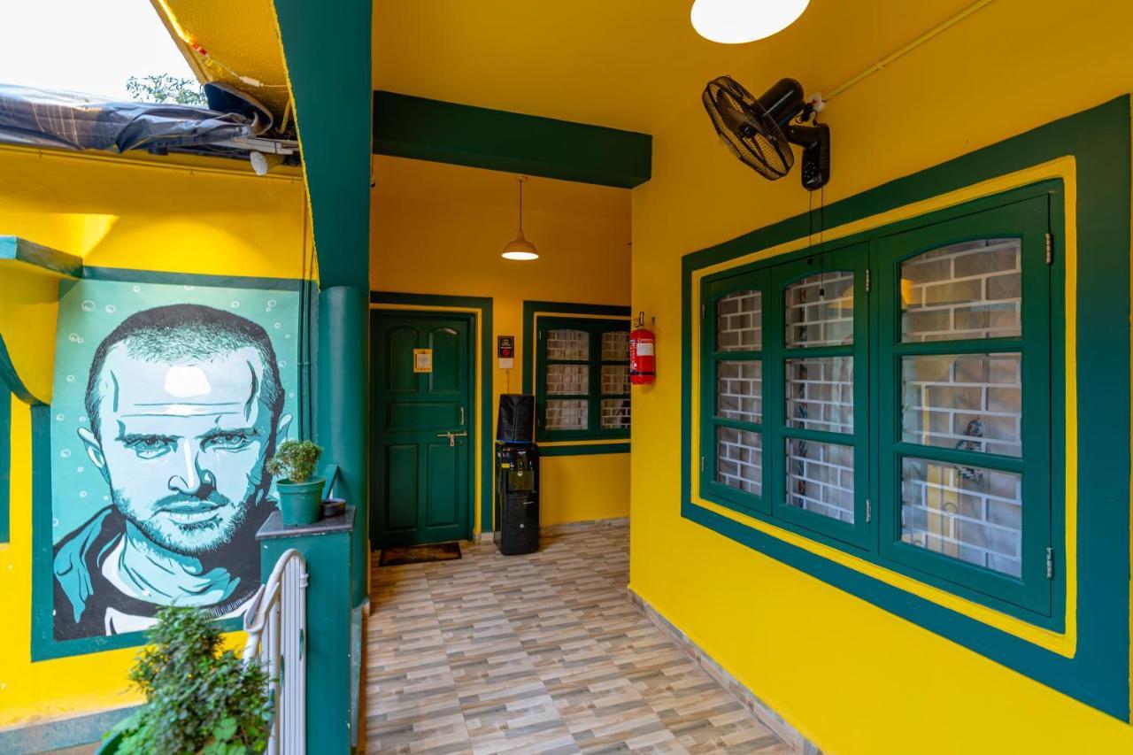 Whoopers Hostel Anjuna, Goa Esterno foto